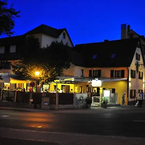 Gasthuis Hotel-gasthof Weisses Ross, Schwaig bei Nürnberg